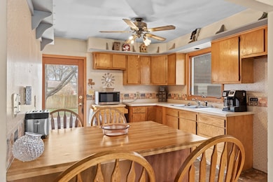 30 Garnet Ln, Madison, WI 53714 - photo 5