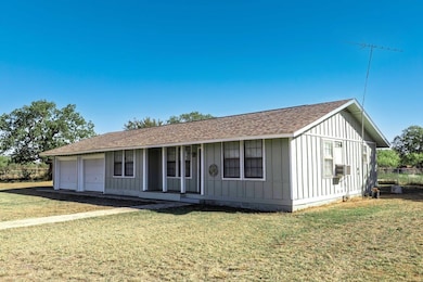 12750 Cr 129 unit Brownwood TX 76801, Grosvenor, TX 76801 - photo 3