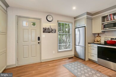 5065 9th St S, Arlington, VA 22204 - photo 5