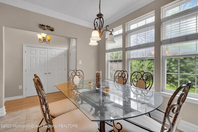 51 aspen dining 2