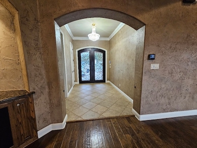 6305 Carnegie Ct, Cleburne, TX 76033 - photo 3