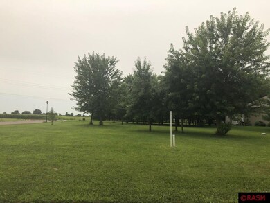 11 Howard Ct, North Mankato, MN 56003 - photo 2