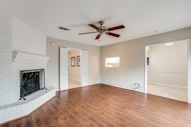 1212 Country Place Dr, Houston, TX 77079 - photo 5