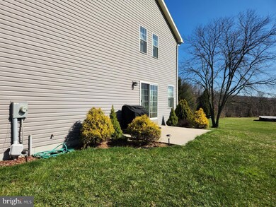 26 Heffner Ln, Temple, PA 19560 - photo 6