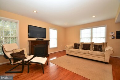 9058 Waltham Woods Rd, Parkville, MD 21234 - photo 3