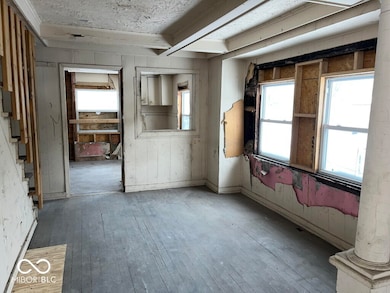 2729 Columbia Ave, Indianapolis, IN 46205 - photo 3