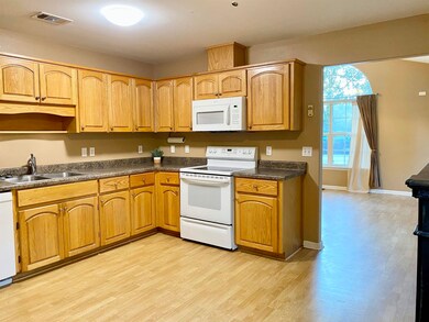 215 Broken Bow Trail, Crawfordville, FL 32327 - photo 7