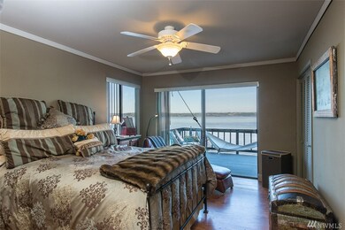 9905 SW 123rd Place, Vashon, WA 98070 - photo 4