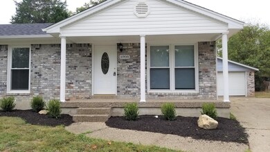 6908 Roseborough Ct, Louisville, KY 40228 - photo 2