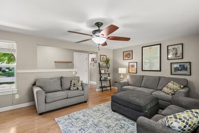 1201 kelly st, medford-06