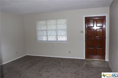 906 Valley Dr, Copperas Cove, TX 76522 - photo 7