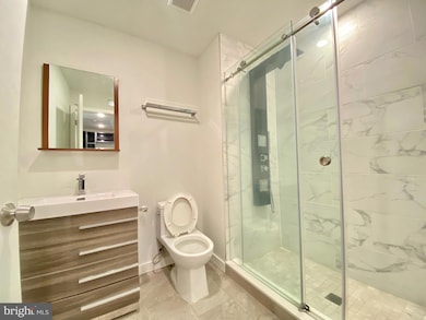 1 W Main St unit 504, Norristown, PA 19401 - photo 4