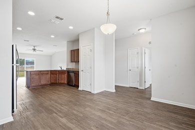 8772 Kaye Ln, Jacksonville, FL 32244 - photo 7