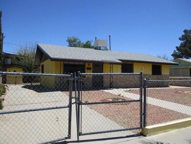 7717 Broadway Dr, El Paso, TX 79915 - photo 4