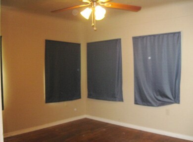 928 E Cedar St, Seguin, TX 78155 - photo 5