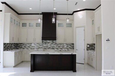 1609 Helen Ln, Weslaco, TX 78596 - photo 3