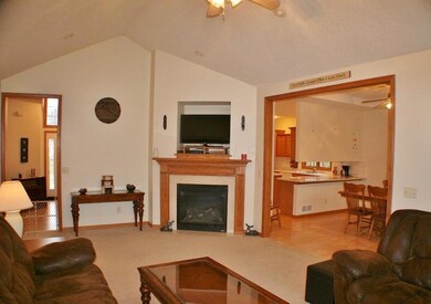 954 Kingsway Cir, Howard, OH 43028 - photo 5