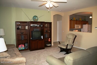 Family room 2