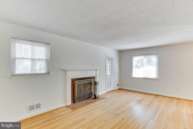 2510 Lake Ave, Cheverly, MD 20785 - photo 7