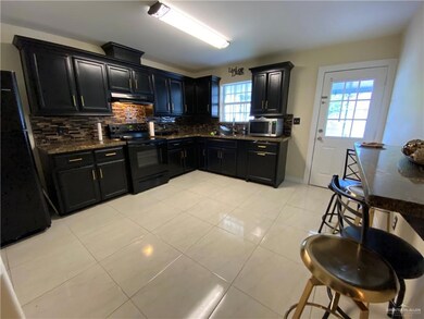 416 Beech Ave, Donna, TX 78537 - photo 5