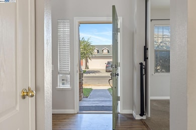 2430 Trellis Ln, Turlock, CA 95382 - photo 6