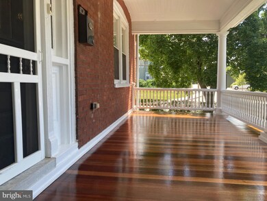 845 Summit Grove Ave, Bryn Mawr, PA 19010 - photo 2