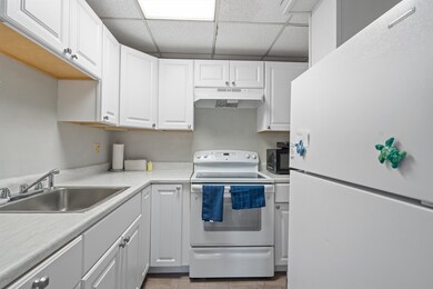 340 Main St unit 705, Melrose, MA 02176 - photo 6