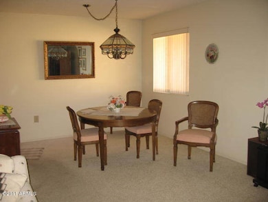 FORMAL DINING AREA