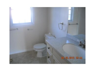 66 S Main St unit 66, Milford, MA 01757 - photo 5