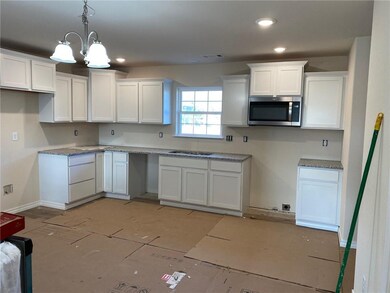 35 Portsmouth Dr, Bella Vista, AR 72715 - photo 5