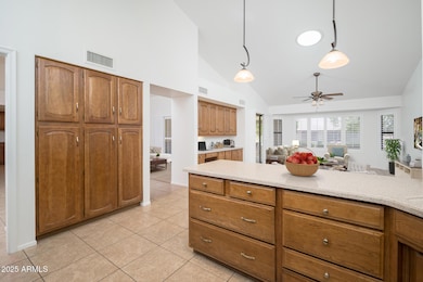 18_Kitchen_V