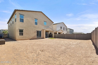 huge backyard - a blank slate