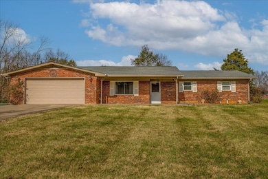 2212 Warren Dr, Morristown, TN 37814 - photo 2