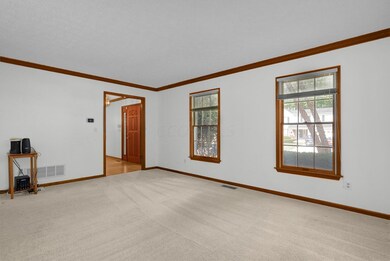 352 Emory St, Columbus, OH 43230 - photo 5