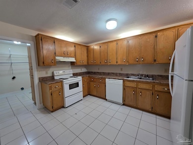 916 Rentz Ave unit A, Pensacola, FL 32507 - photo 6