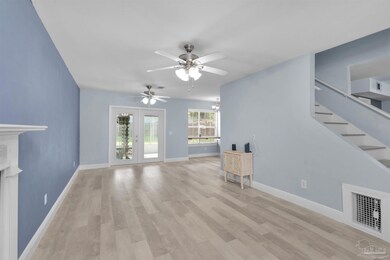 300 Robin Hood Ln, Pensacola, FL 32526 - photo 5