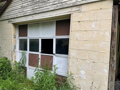 16540 Cornell St, East Liverpool, OH 43920 - photo 4