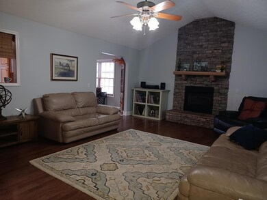 Resized_20220402_175854_1479566126672700