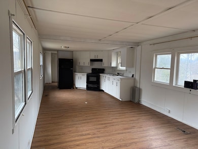 1459 Concord Ave, Saint Johnsbury, VT 05819 - photo 4