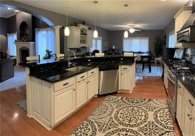 3381 Challenger Dr, Plainfield, IN 46168 - photo 7