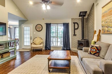 104 Greenwood Oaks Dr, Weatherford, TX 76088 - photo 7