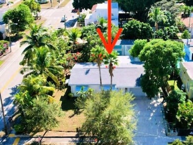 802 Lytle St, West Palm Beach, FL 33405 - photo 2