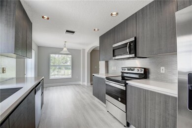 Brand new Kitchen and Eat-in Breakfast room