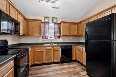 1672 Konner Woods Dr, Lexington, KY 40511 - photo 5