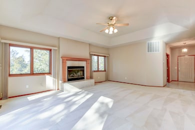 1304 Stoneycreek Ln, Reeds Spring, MO 65737 - photo 5