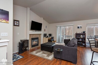 Living Room 5331-SMALL