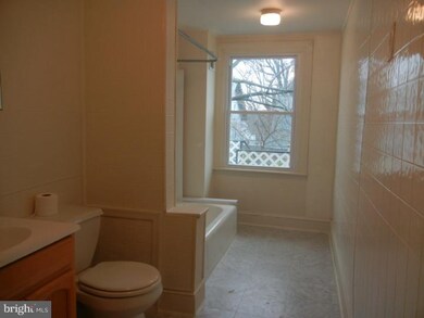 20 Prospect Ave unit 2S, Bryn Mawr, PA 19010 - photo 4