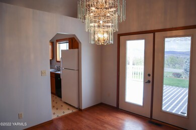 7. Formal Dining Room