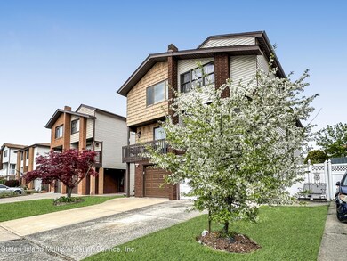 255 Doane Ave, Staten Island, NY 10308 - photo 3