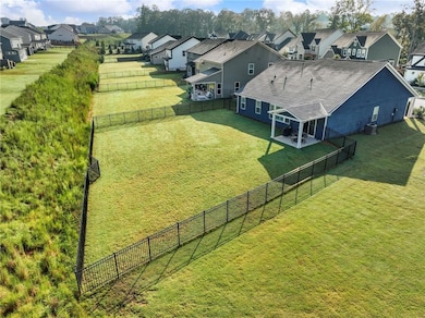 627 Michigan Cir, Hoschton, GA 30548 - photo 3